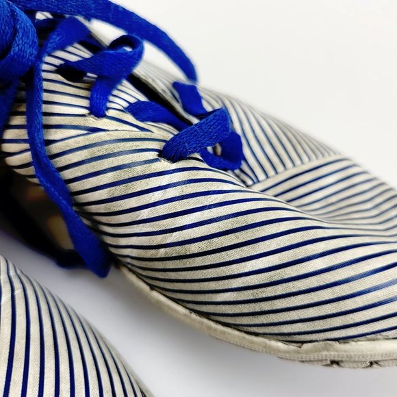 ADIDAS CHUTEIRA NEMEZIZ 19.4 FUTSAL Blue White Shoes 2.5 Youth Sports Soccer - Picture 9 of 13